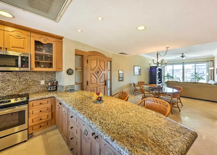 W/ Amenities! Villa