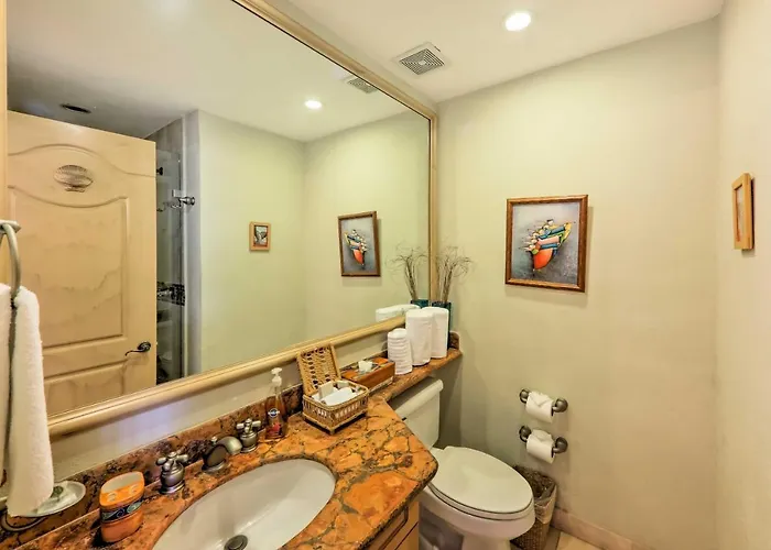 Villa W/ Amenities! *